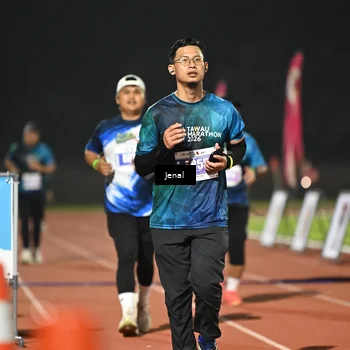 Runner Photo 4929680
