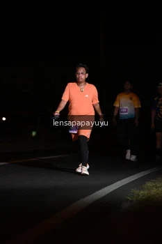 Runner Photo 4929685