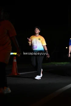 Runner Photo 4929709