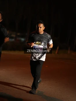 Runner Photo 4929727