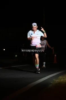 Runner Photo 4929758