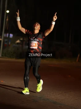 Runner Photo 4929774