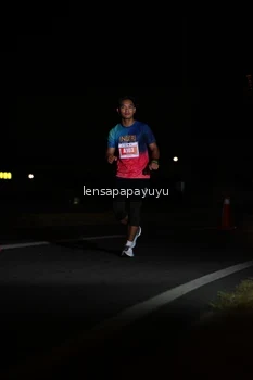 Runner Photo 4929887