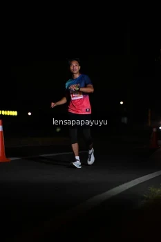 Runner Photo 4929916