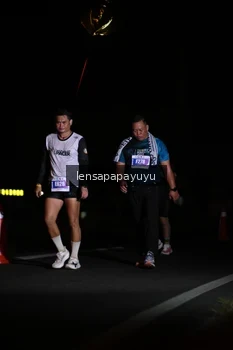 Runner Photo 4929938