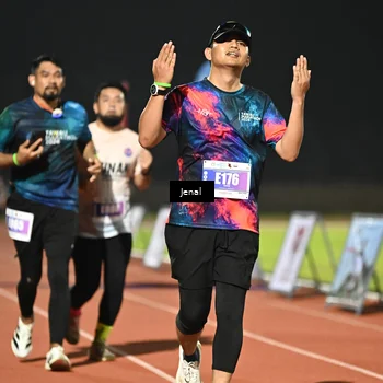 Runner Photo 4929948
