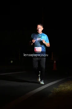 Runner Photo 4929957