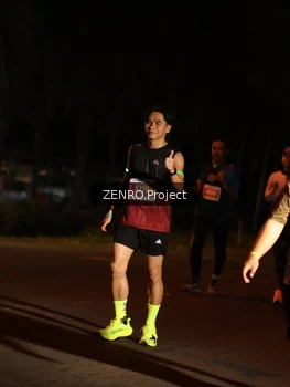 Runner Photo 4929960
