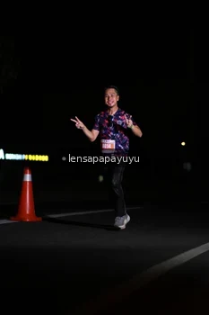 Runner Photo 4929964