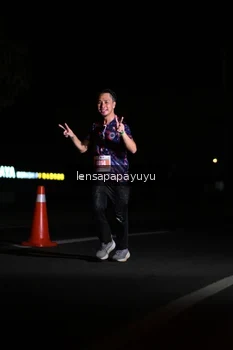 Runner Photo 4929975