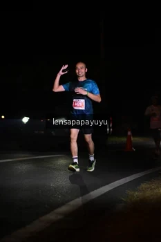 Runner Photo 4929996
