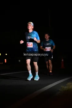 Runner Photo 4930058