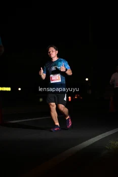 Runner Photo 4930062