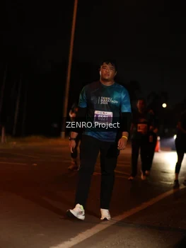 Runner Photo 4930083