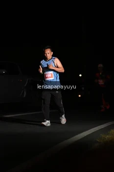 Runner Photo 4930098