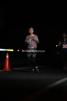 Runner Photo 4930200