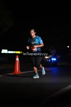 Runner Photo 4930316