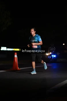 Runner Photo 4930318