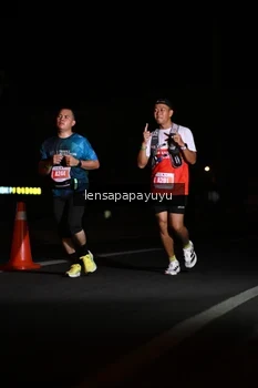 Runner Photo 4930348