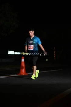 Runner Photo 4930410