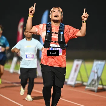 Runner Photo 4930443