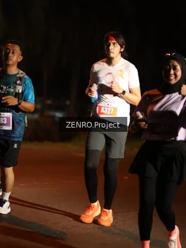 Runner Photo 4930474