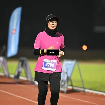 Runner Photo 4930494
