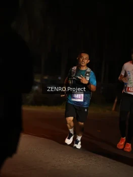Runner Photo 4930498