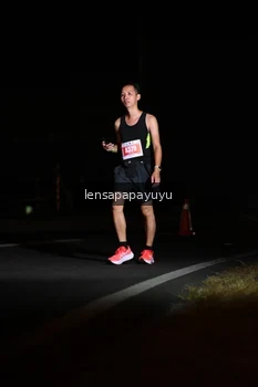 Runner Photo 4930524