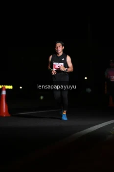 Runner Photo 4930529