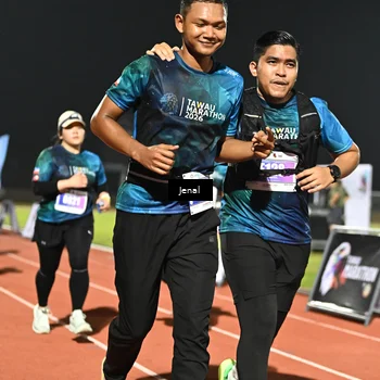 Runner Photo 4930591