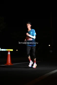 Runner Photo 4930615
