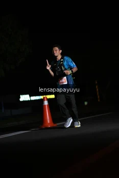 Runner Photo 4930619