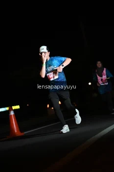 Runner Photo 4930637