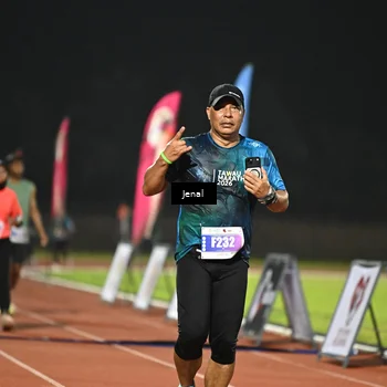 Runner Photo 4930669