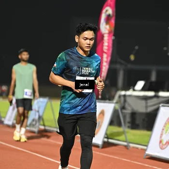 Runner Photo 4930699