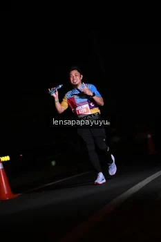 Runner Photo 4930702