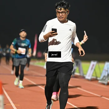 Runner Photo 4930713