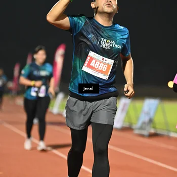 Runner Photo 4930735