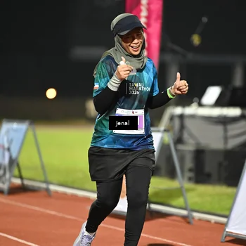 Runner Photo 4930744