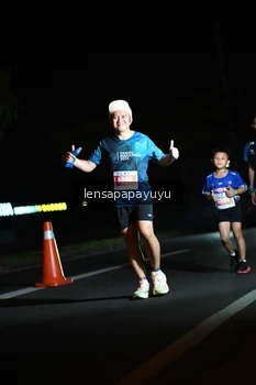 Runner Photo 4930750