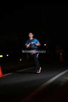 Runner Photo 4930794