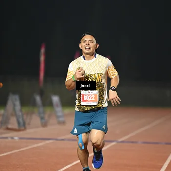 Runner Photo 4930819