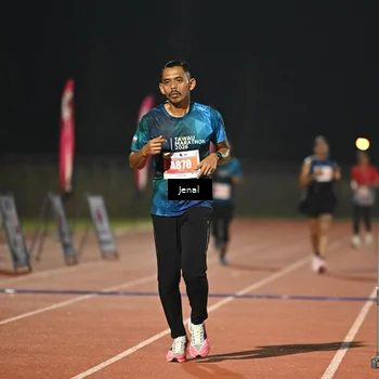 Runner Photo 4930900