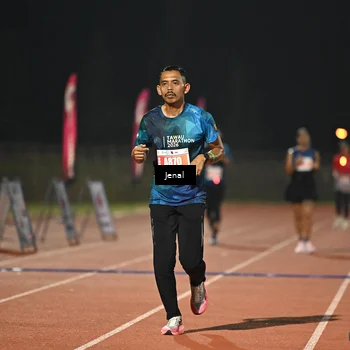 Runner Photo 4930901