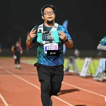 Runner Photo 4930908