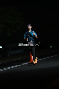 Runner Photo 4930919