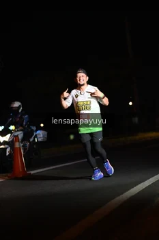 Runner Photo 4930935
