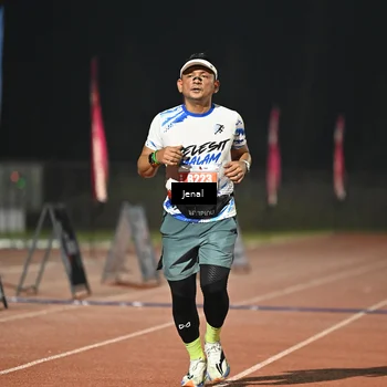 Runner Photo 4930982
