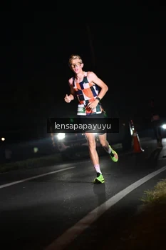Runner Photo 4931132